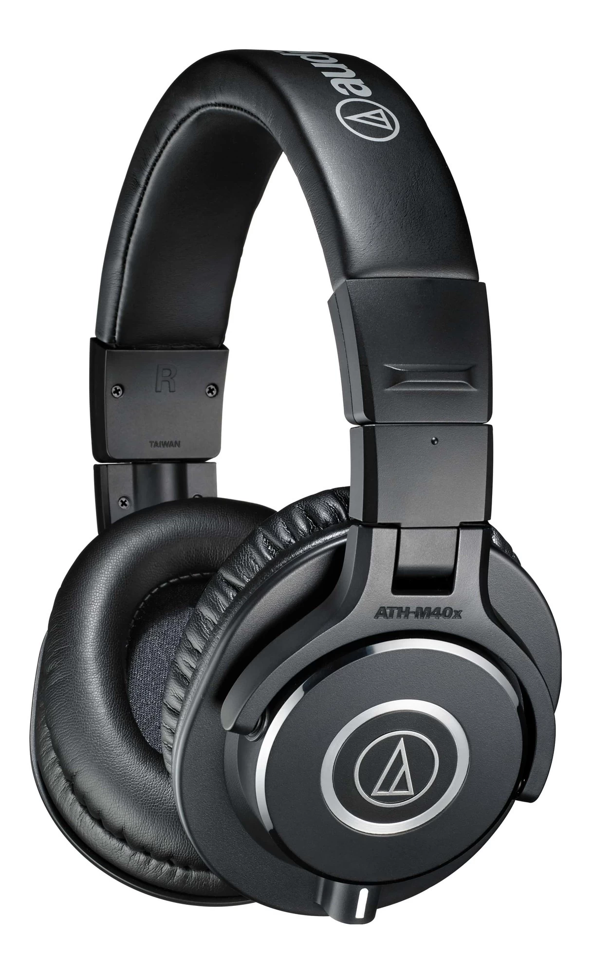 Audio-Technica ATH-M40x Professional Monitor Closed-Back Over-Ear Headphones 3 Audio-Technica ATH-M40x Professional Monitor Closed-Back Over-Ear Headphones
