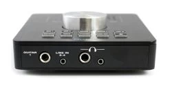 MOTU Track16 | Compact One Touch Audio Interface 10 MOTU Track16 | Compact One Touch Audio Interface -Music Equipment Store MOTU Track 16 3