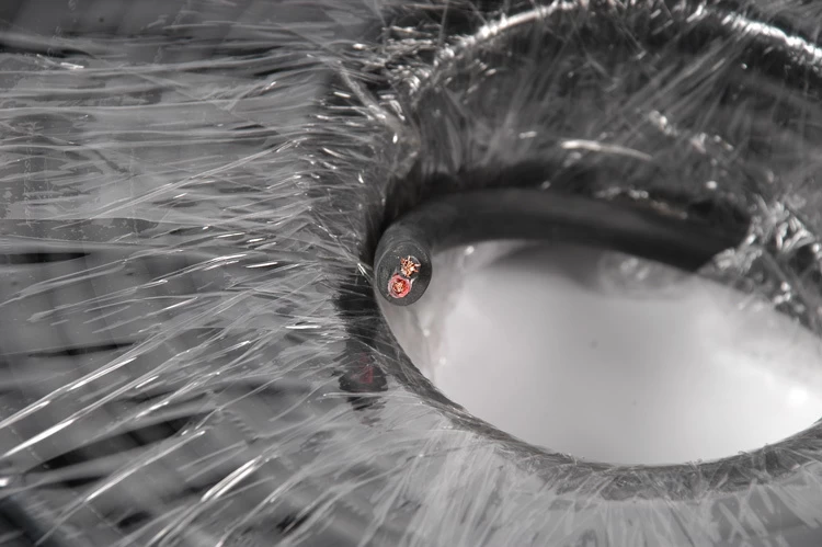 SWAMP SCR215 2 Core, 15AWG Speaker Cable - 50m Roll 4 SWAMP SCR215 2 Core, 15AWG Speaker Cable - 50m Roll - Image 2