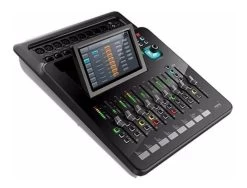 Soundking DM20 Digital Mixing Desk - 16 Input - 8 Output